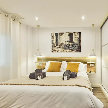 La Casa De Carmen Centro Histórico De Con Parking Gratis Y Aire Acondicionado Cádiz